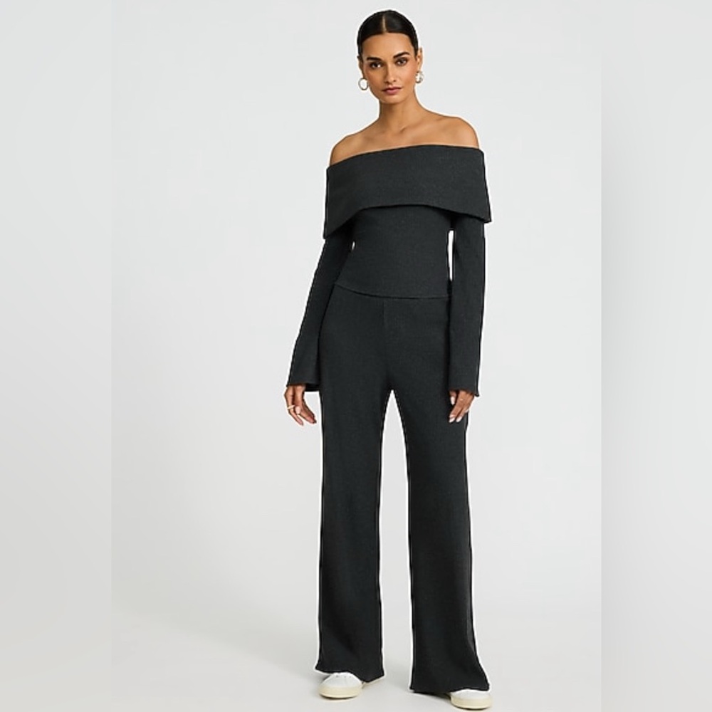 Express•Cozy Ribbed High Waisted Pull On Wide Leg Pant•Size S•NWOT